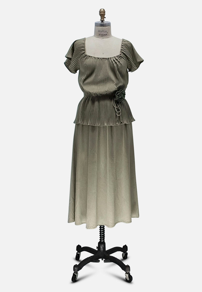 Vintage Clothing - Sage Rose - Painted Bird Vintage Boutique & The Aviary - Dresses
