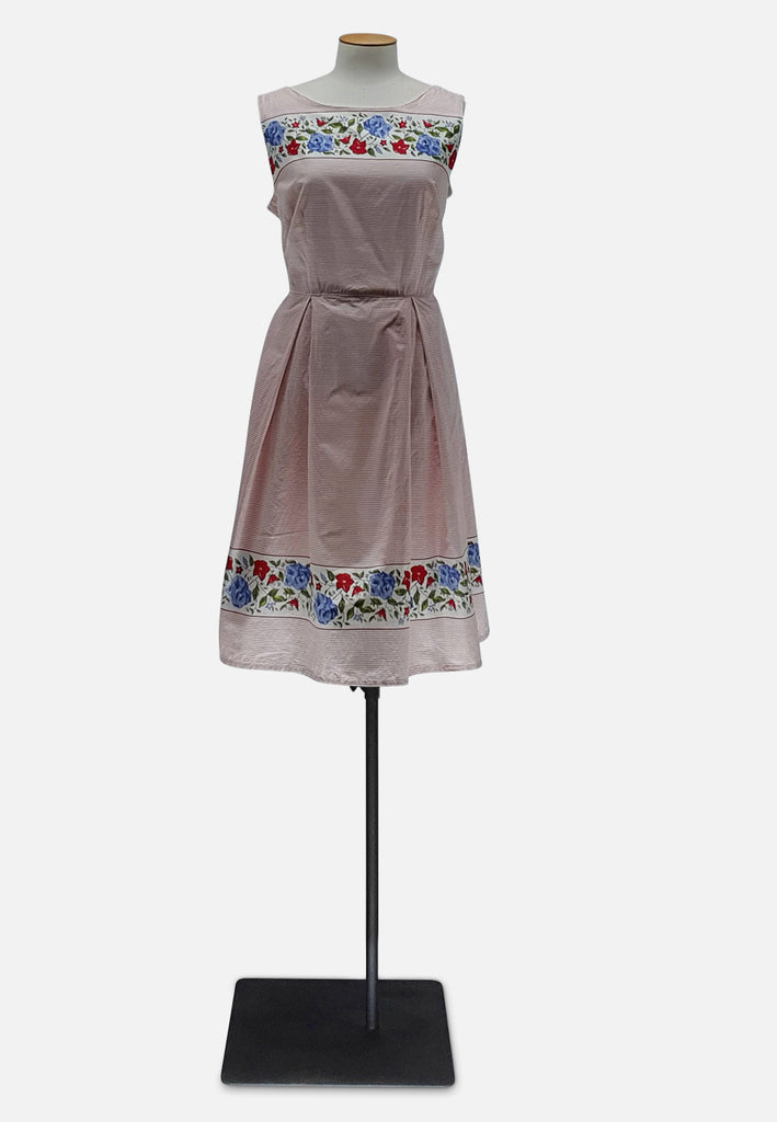 Vintage Clothing - Flowerful Meadow - Painted Bird Vintage Boutique & The Aviary - Dresses