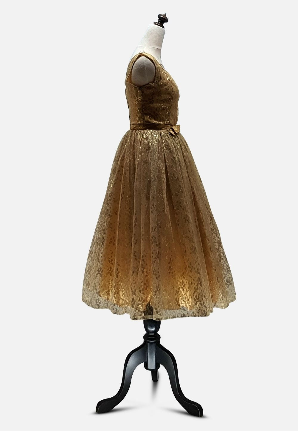 Gold Glamazon Dress | Painted Bird Vintage Boutique & The Aviary Gold Glamazon Dress | Painted Bird Vintage Boutique & The Aviary